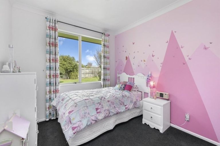 Photo of property in 4 Bronte Way, Rolleston, 7614