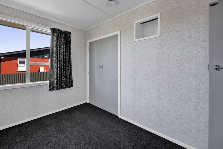 Photo of property in 74 Riemenschneider Street, Manaia, 4612