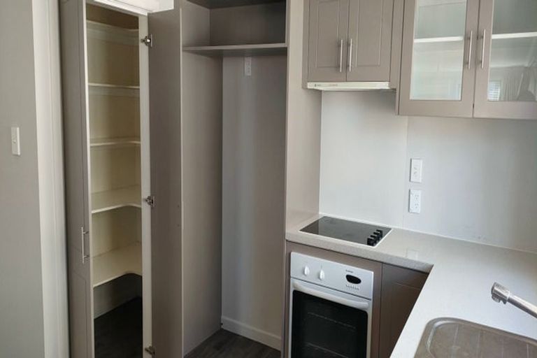 Photo of property in 6-8a Avenue Road, West End, Timaru, 7910