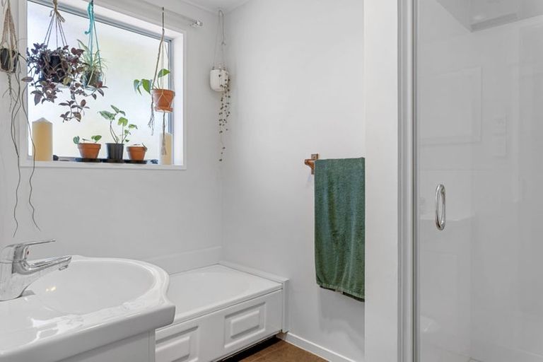 Photo of property in 63 Orrick Crescent, Avondale, Christchurch, 8061