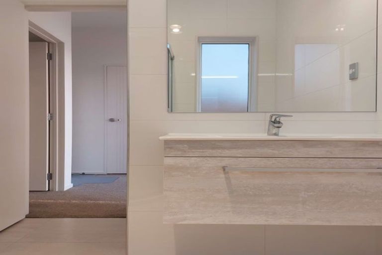 Photo of property in 128 Ormonde Drive, Silverdale, 0932