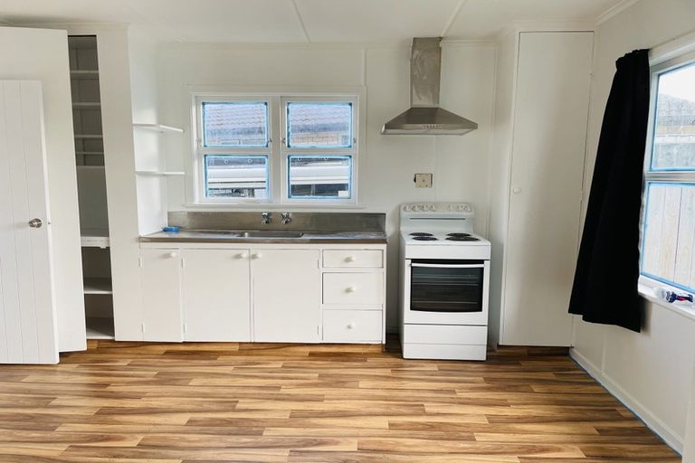 Photo of property in 40 Holland Street, Pukekohe, 2120