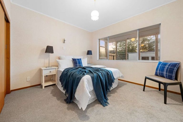 Photo of property in 47 Tirimoana Road, Te Atatu South, Auckland, 0602