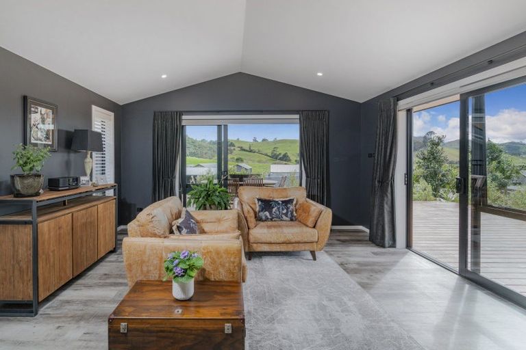 Photo of property in 21 Ataahua Views Terrace, Wharekaho, Whitianga, 3510