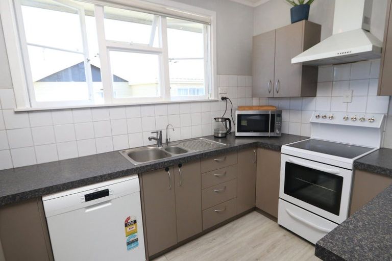 Photo of property in 59 Mcmurdo Street, Tinwald, Ashburton, 7700