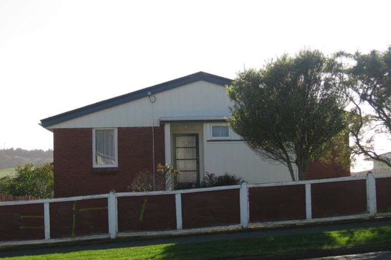 Photo of property in 103 Warspite Avenue, Cannons Creek, Porirua, 5024