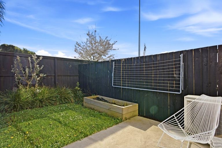 Photo of property in 56 Piripiri Place, Broomfield, Christchurch, 8042