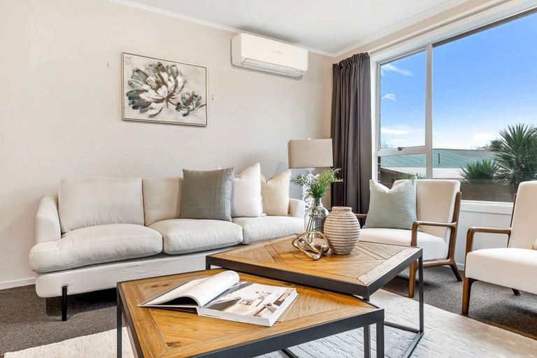 Photo of property in 14 Harriet Place, Spotswood, New Plymouth, 4310