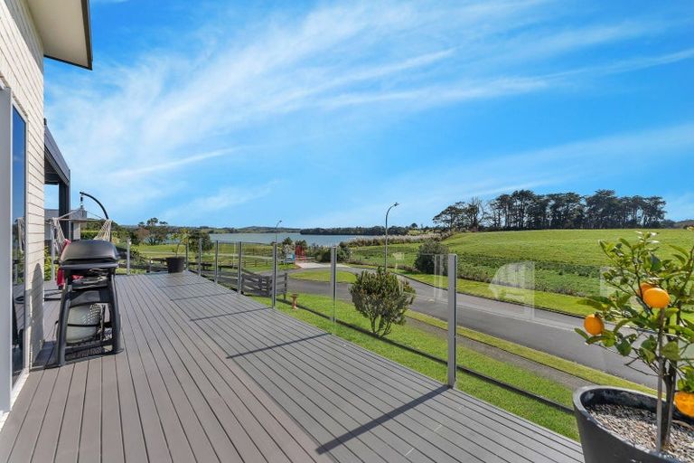 Photo of property in 15a Goble Road, Clarks Beach, Pukekohe, 2679