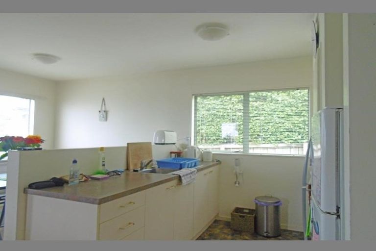 Photo of property in 15 Orchard Road, Browns Bay, Auckland, 0630