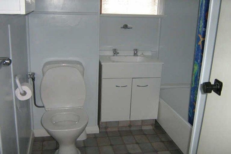 Photo of property in 22 Tweedy Street, Marchwiel, Timaru, 7910