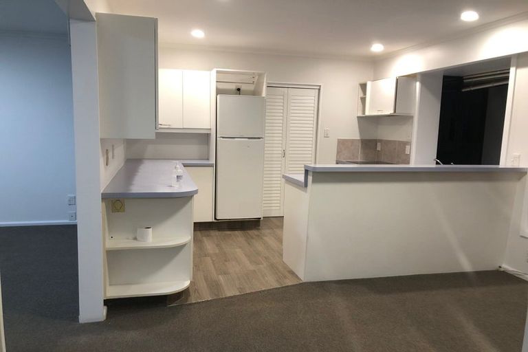 Photo of property in 3 Siska Place, Upper Riccarton, Christchurch, 8041