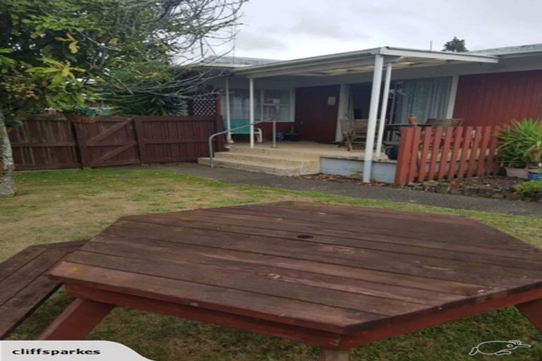 Photo of property in 187 Queen Street, Pukekohe, 2120