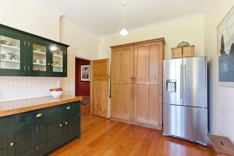 Photo of property in 35 Homewood Avenue, Karori, Wellington, 6012