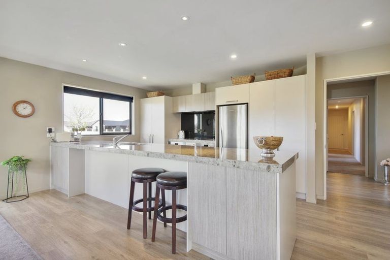 Photo of property in 1 Pimlico Place, Rangiora, 7400