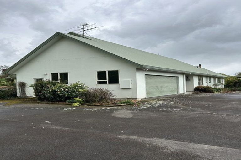 Photo of property in 51 Oak Street, Masterton, 5810