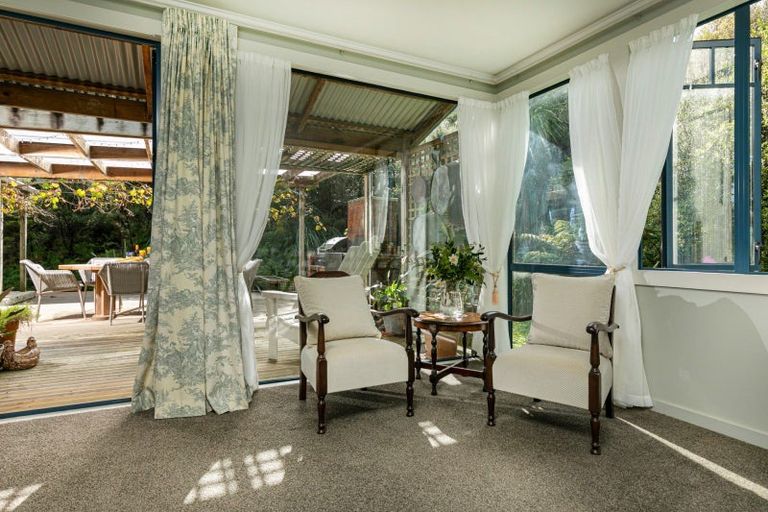 Photo of property in 487 Kanohi Road, Kaukapakapa, 0873