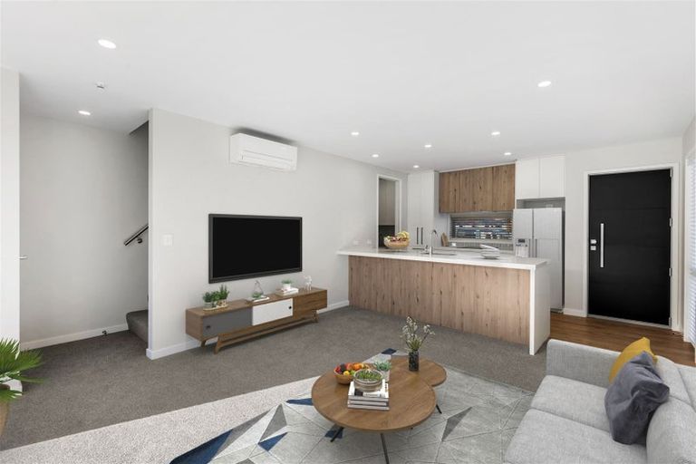 Photo of property in 2/160a Peverel Street, Riccarton, Christchurch, 8041