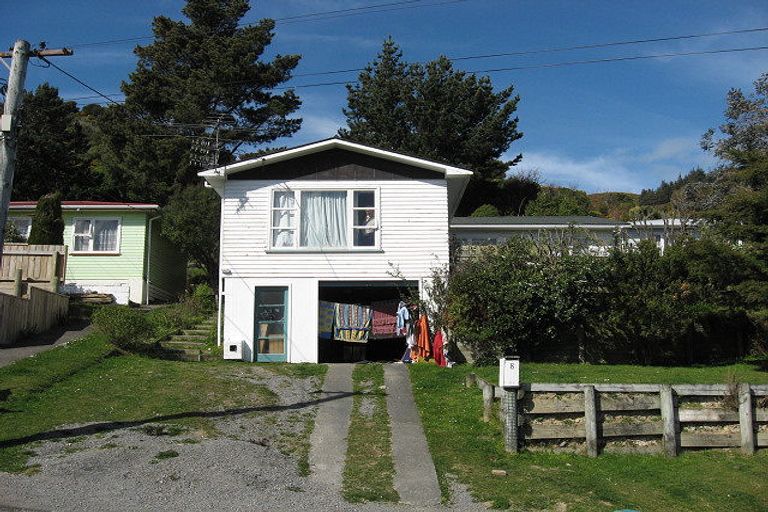 Photo of property in 8 Pollard Street, Wainuiomata, Lower Hutt, 5014