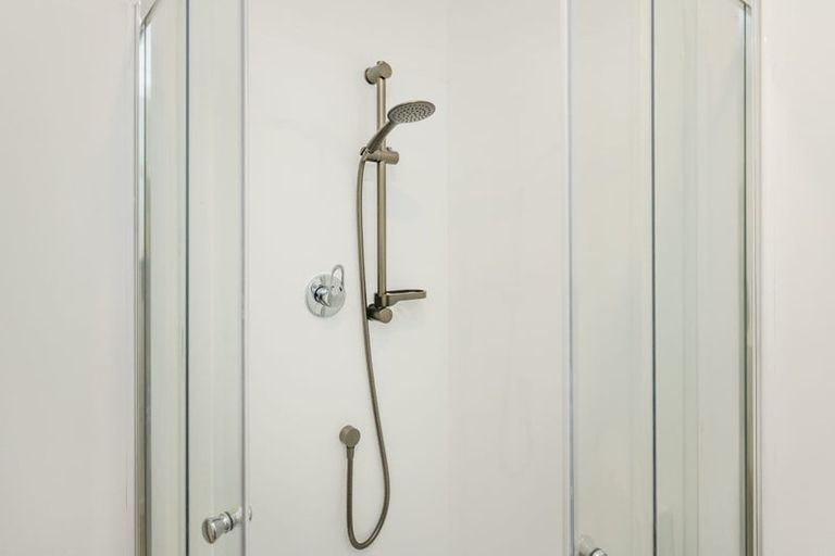 Photo of property in 19a Clyde Crescent, Roslyn, Palmerston North, 4414