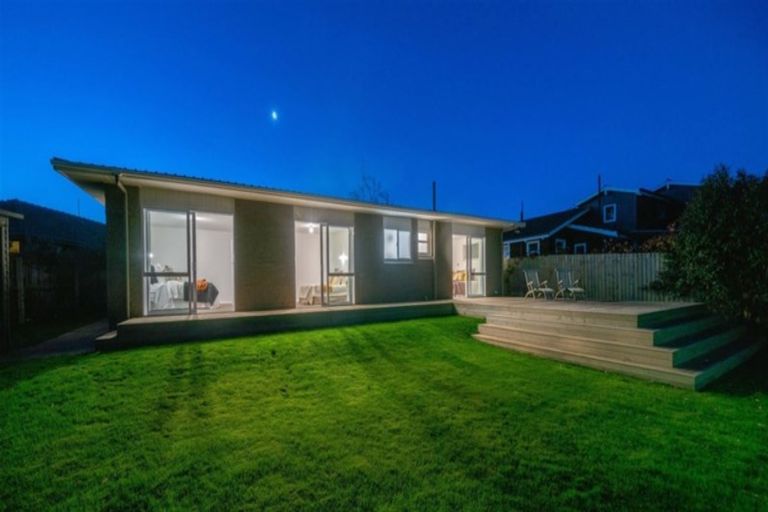 Photo of property in 49 Waiau Street, Cracroft, Christchurch, 8025