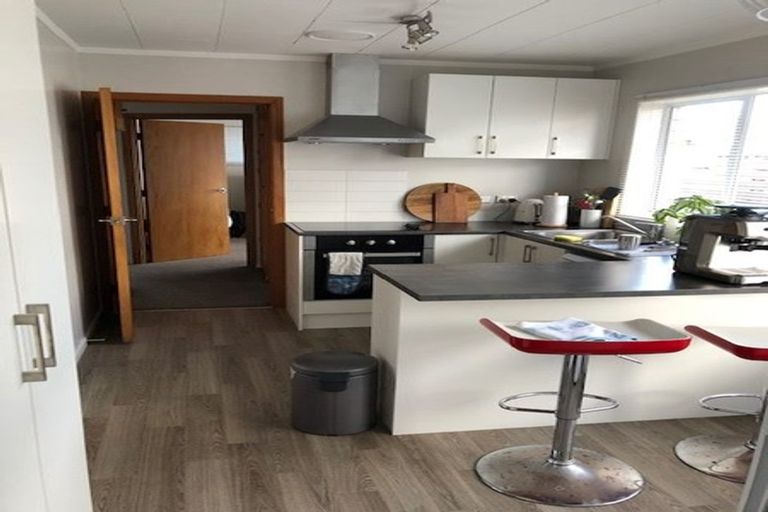 Photo of property in 1/7 Miro Street, New Lynn, Auckland, 0600