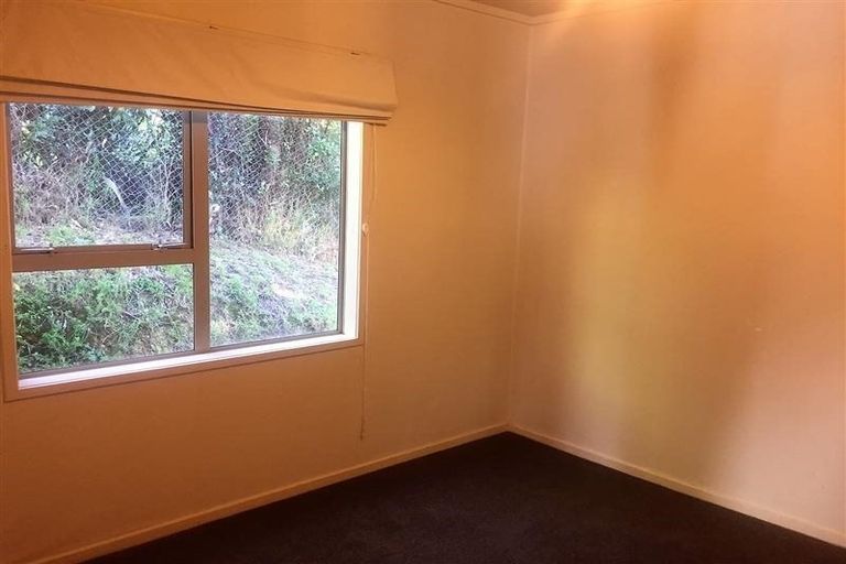 Photo of property in 140 Messines Road, Karori, Wellington, 6012