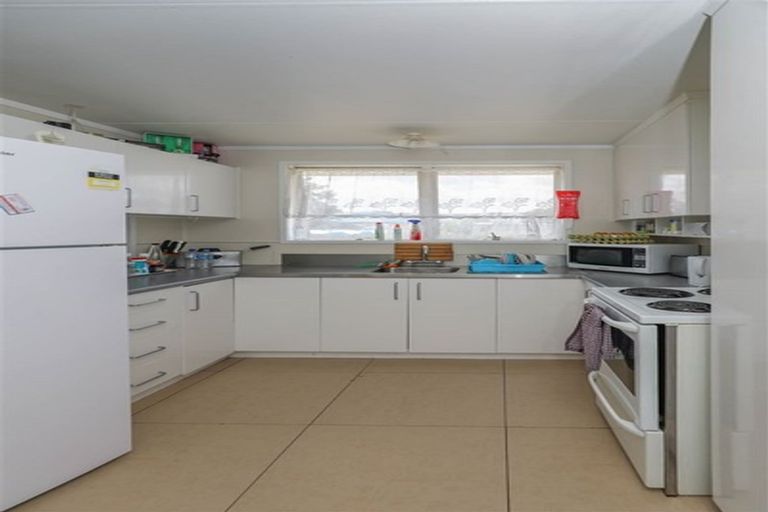 Photo of property in 10 Hall Street, Huntly, 3700