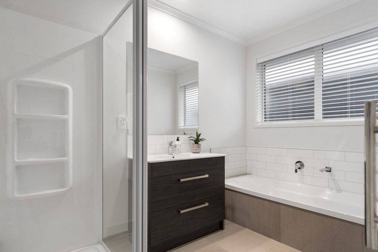 Photo of property in 95 Sentinel Avenue, Omokoroa, 3114