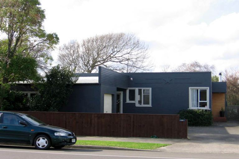 Photo of property in 303 Botanical Road, West End, Palmerston North, 4412