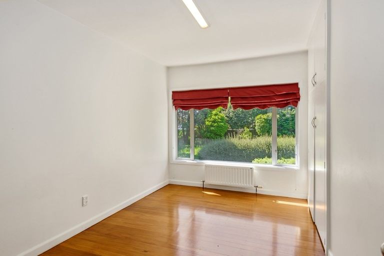 Photo of property in 218 Grahams Road, Burnside, Christchurch, 8053