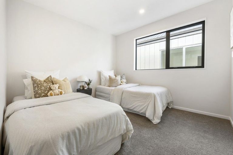 Photo of property in 37 Hampshire Lane, Karaka, 2580