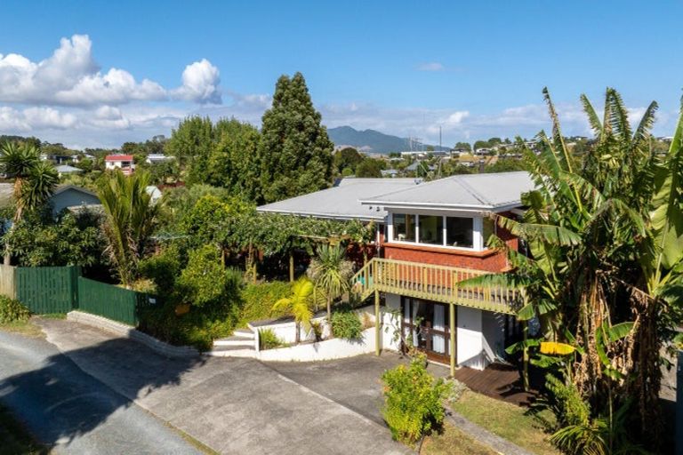 Photo of property in 61 Lorenzen Bay Road, Raglan, 3225