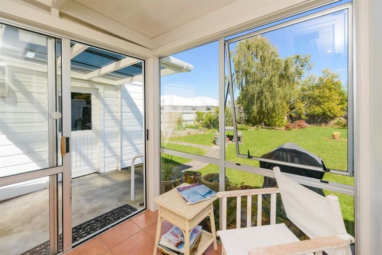 Photo of property in 27 Bond Street, Marton, 4710