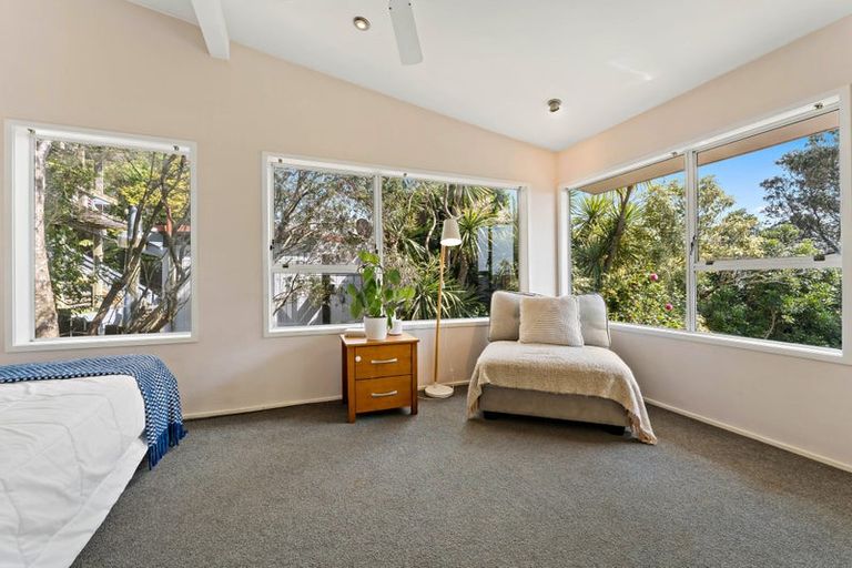 Photo of property in 603 East Coast Road, Browns Bay, Auckland, 0632