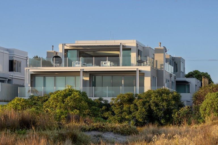 Photo of property in 389a Oceanbeach Road, Mount Maunganui, 3116