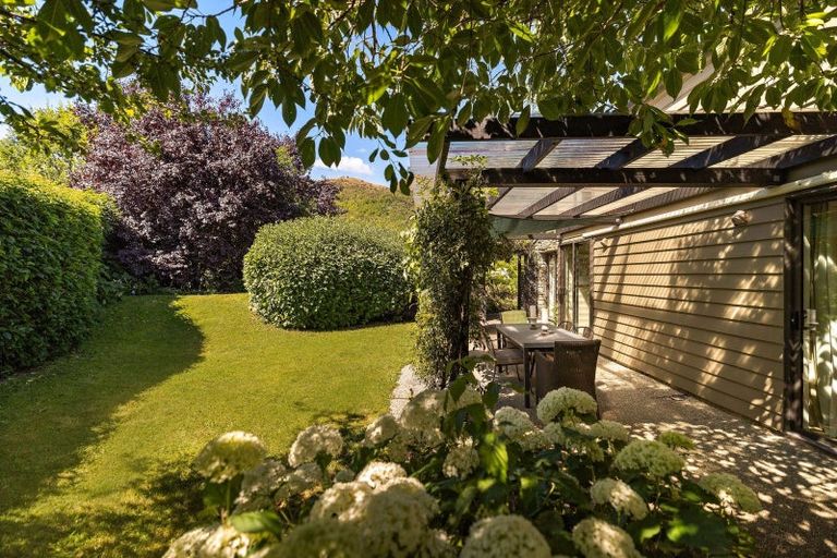 Photo of property in 100 Centennial Avenue, Arrowtown, 9302