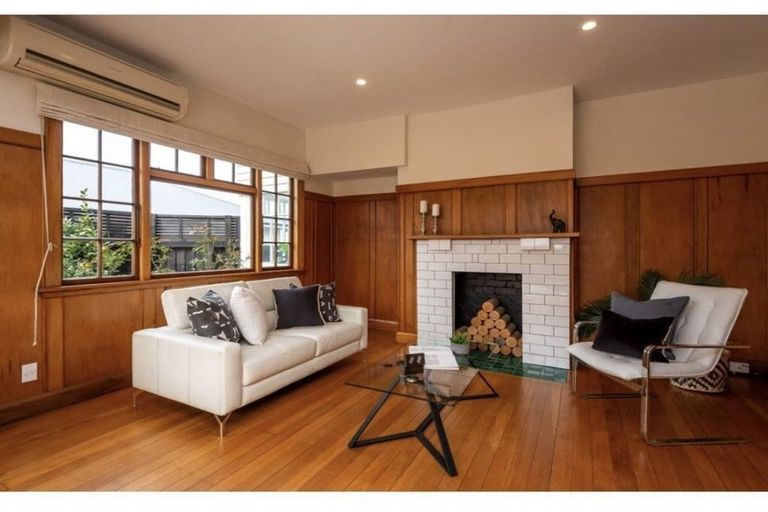 Photo of property in 157 Innes Road, St Albans, Christchurch, 8052