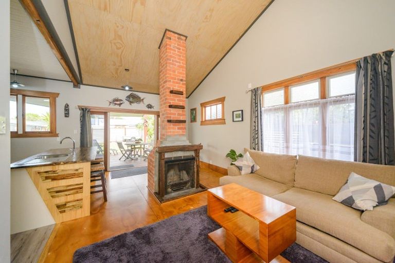 Photo of property in 438 Tremaine Avenue, Takaro, Palmerston North, 4410