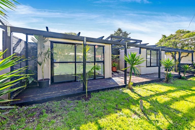 Photo of property in 218 Maunsell Road, Port Waikato, Tuakau, 2695