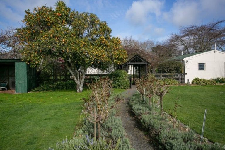 Photo of property in 206 Fencourt Road, Cambridge, 3493