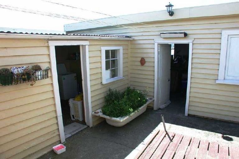 Photo of property in 55 Till Street, South Hill, Oamaru, 9400