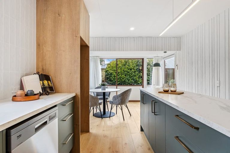 Photo of property in 10 Andrew Street, Rangiora, 7400