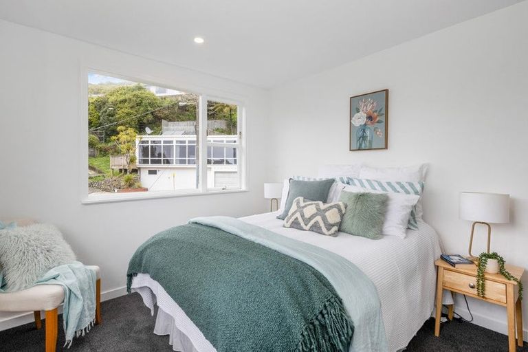 Photo of property in 22 Hollies Crescent, Johnsonville, Wellington, 6037