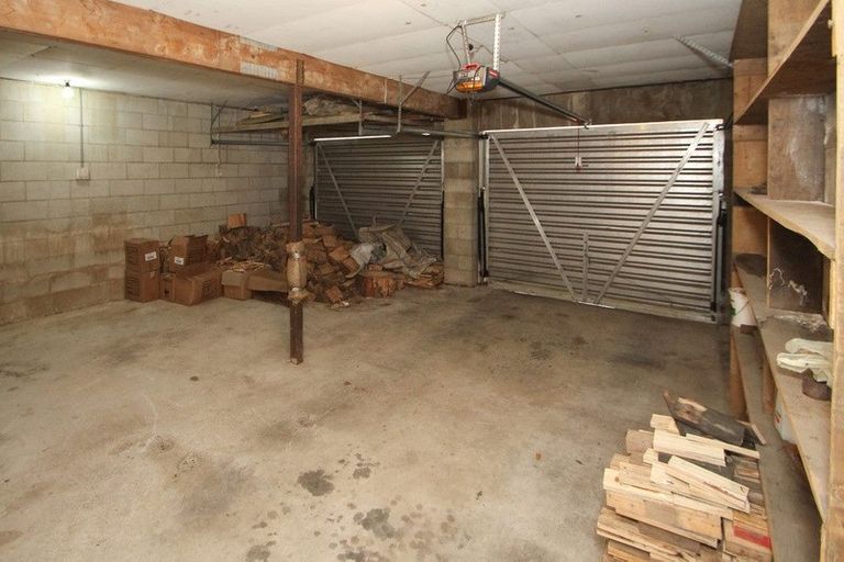 Photo of property in 33 Leven Street, South Hill, Oamaru, 9400