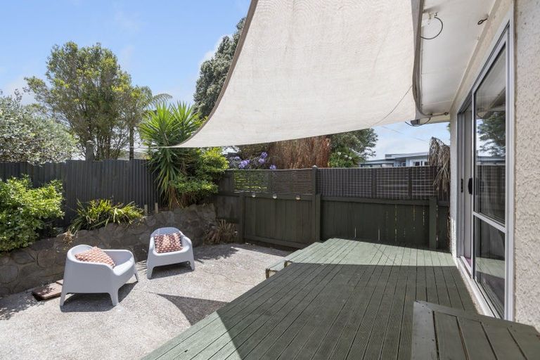 Photo of property in 475a Saint Aubyn Street, Moturoa, New Plymouth, 4310