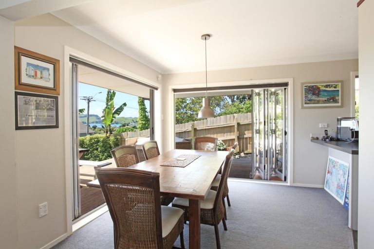 Photo of property in 11 Park Drive, Raglan, 3225