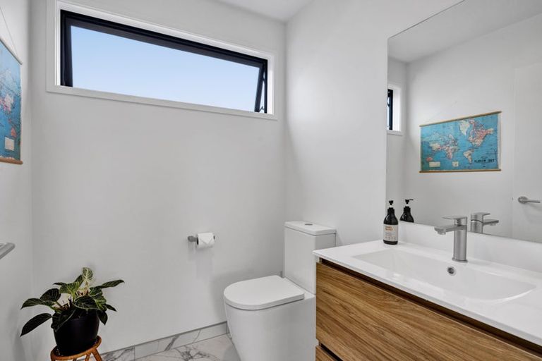 Photo of property in 12 Te Ara O Ngakeiha, Fitzroy, New Plymouth, 4312