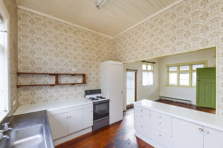 Photo of property in 141 Church Street, West End, Palmerston North, 4412