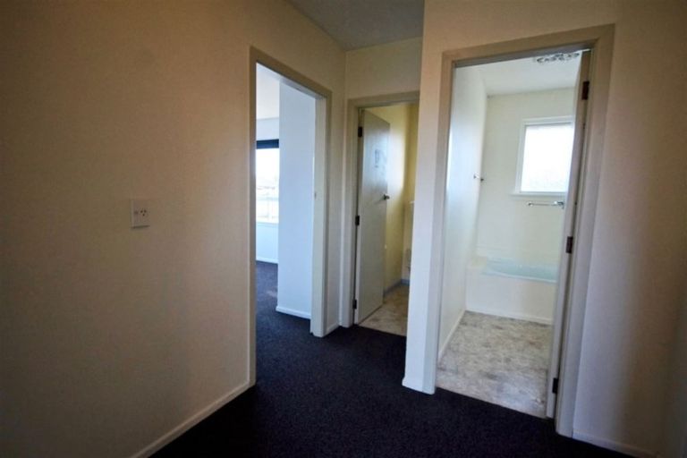 Photo of property in 15 Montrose Avenue, Culverden, 7392